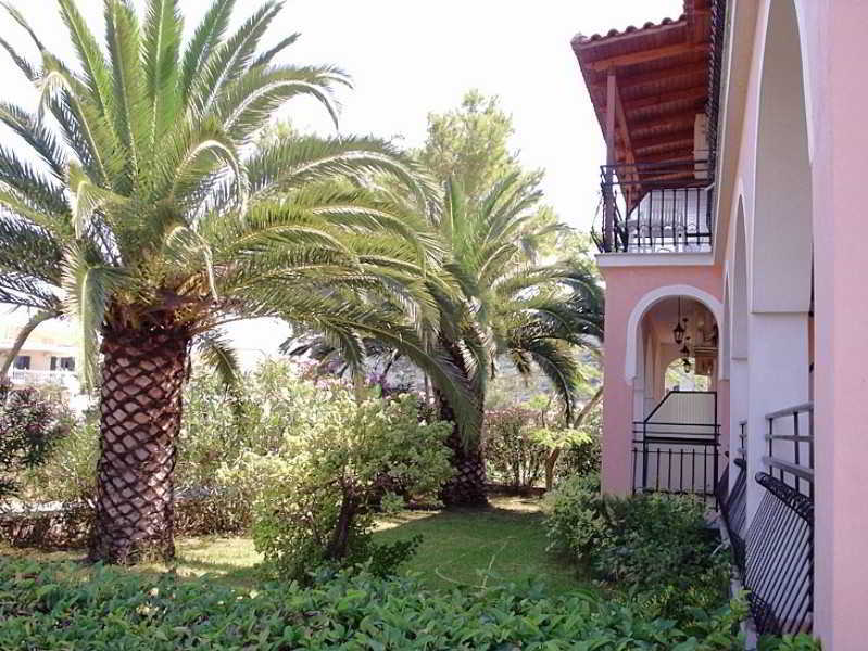 Eleni'S Garden & Castello Suites Аликанас Екстериор снимка