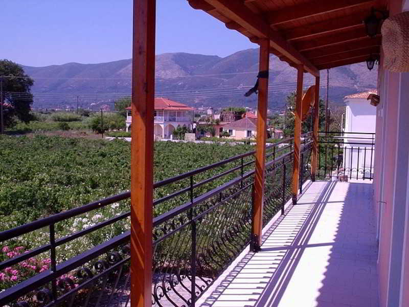 Eleni'S Garden & Castello Suites Аликанас Екстериор снимка